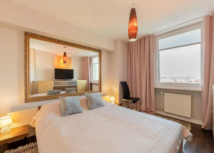 Panorama Downtown By Pinpoint Лодзь