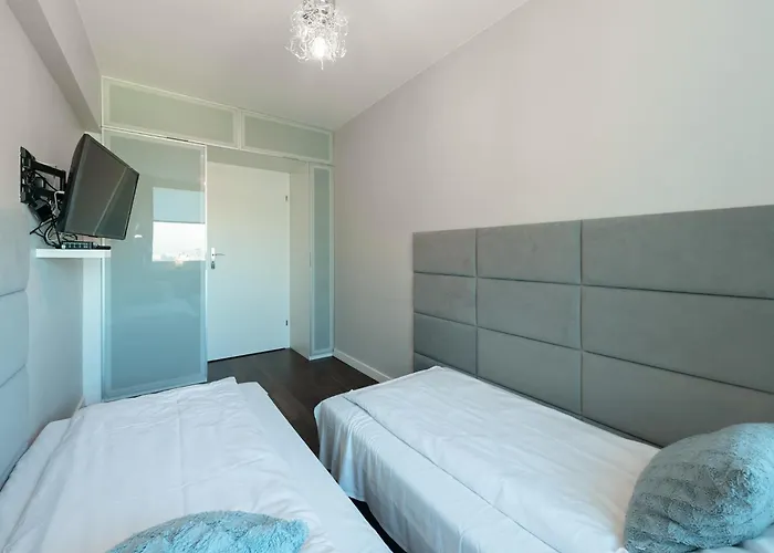 Panorama Downtown By Pinpoint