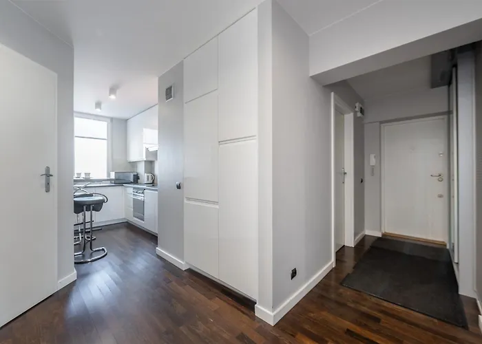 Panorama Downtown By Pinpoint * 우치